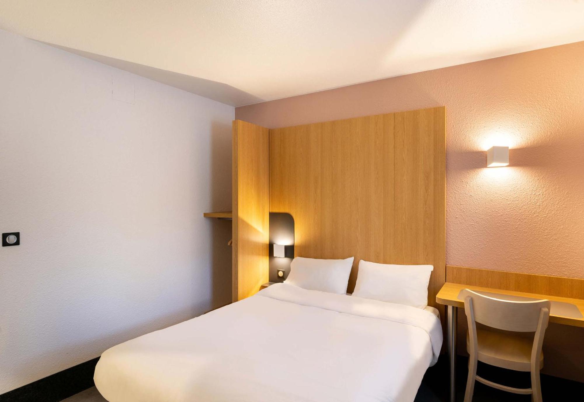 B&B Hotel Lorient Lanester Eksteriør bilde