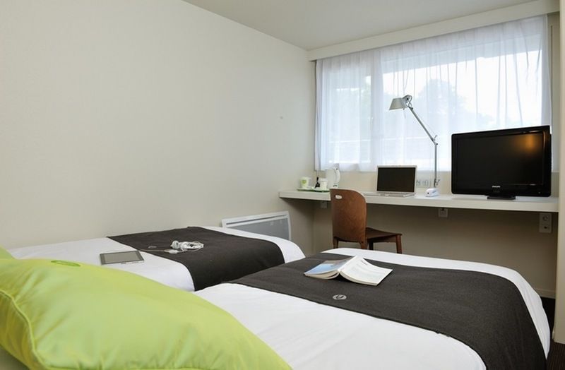 B&B Hotel Lorient Lanester Eksteriør bilde