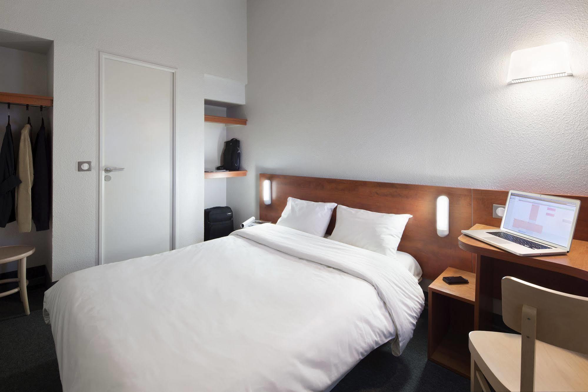 B&B Hotel Lorient Lanester Eksteriør bilde